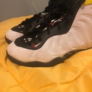 Foamposite sneakers youth size 3